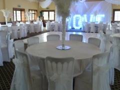feather fountain with stretch chair cover