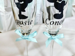 minnie and mickey champagne flutes